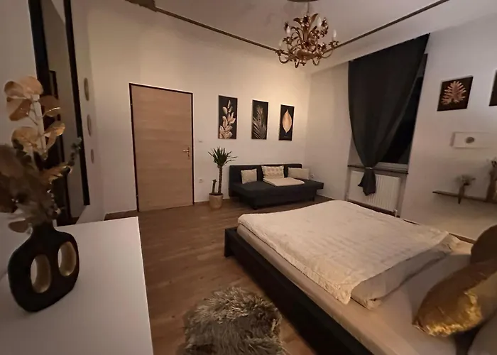 Lägenhet Honor-house